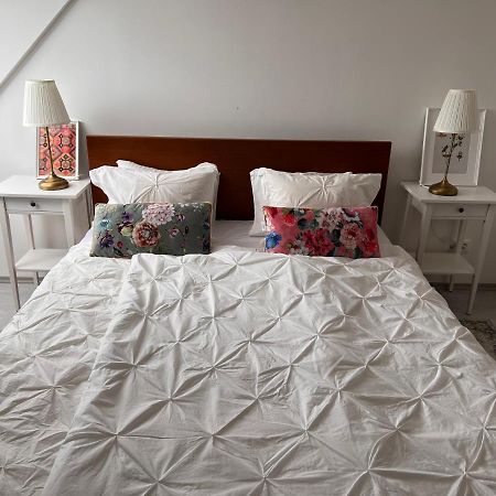 Panorama View Apartment In City Center Хевиз Экстерьер фото